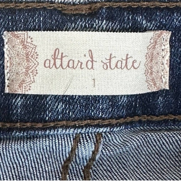 Altar'd State Western Jean Shorts Dark Wash Denim High Rise Cowgirl Rodeo Size 1 - Picture 4 of 5